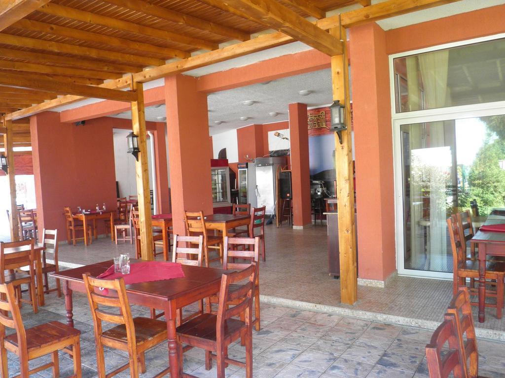 Private Apartments In Privilige Fort Beach Elenite Zewnętrze zdjęcie