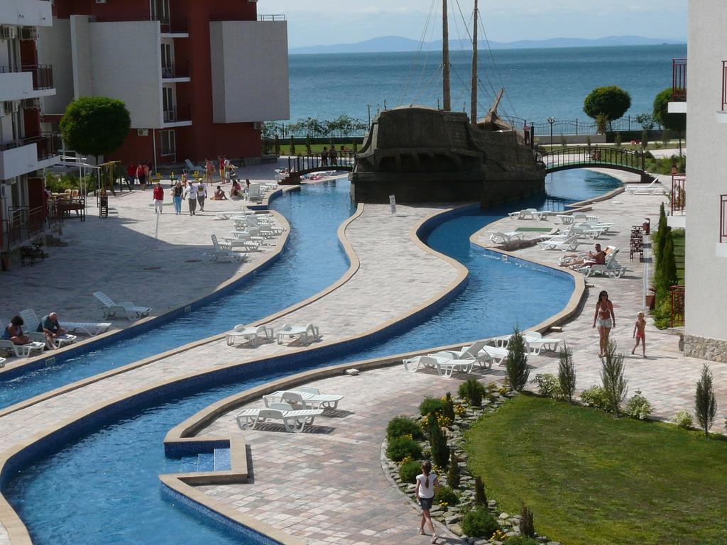 Private Apartments In Privilige Fort Beach Elenite Zewnętrze zdjęcie